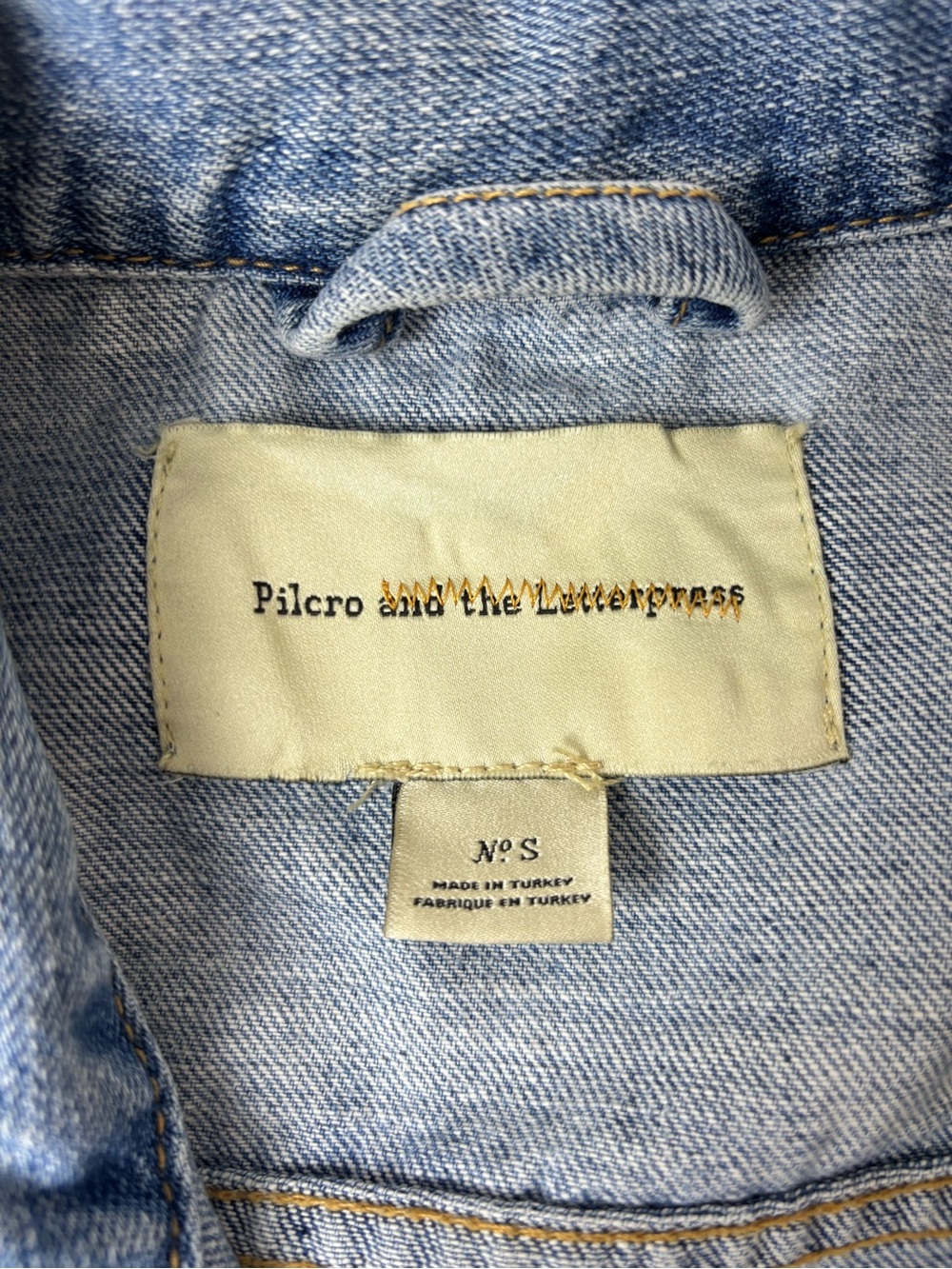 Pilcro and the Letterpress Anthropologie Light Wash Denim Jean Jacket Small - Picture 4 of 12